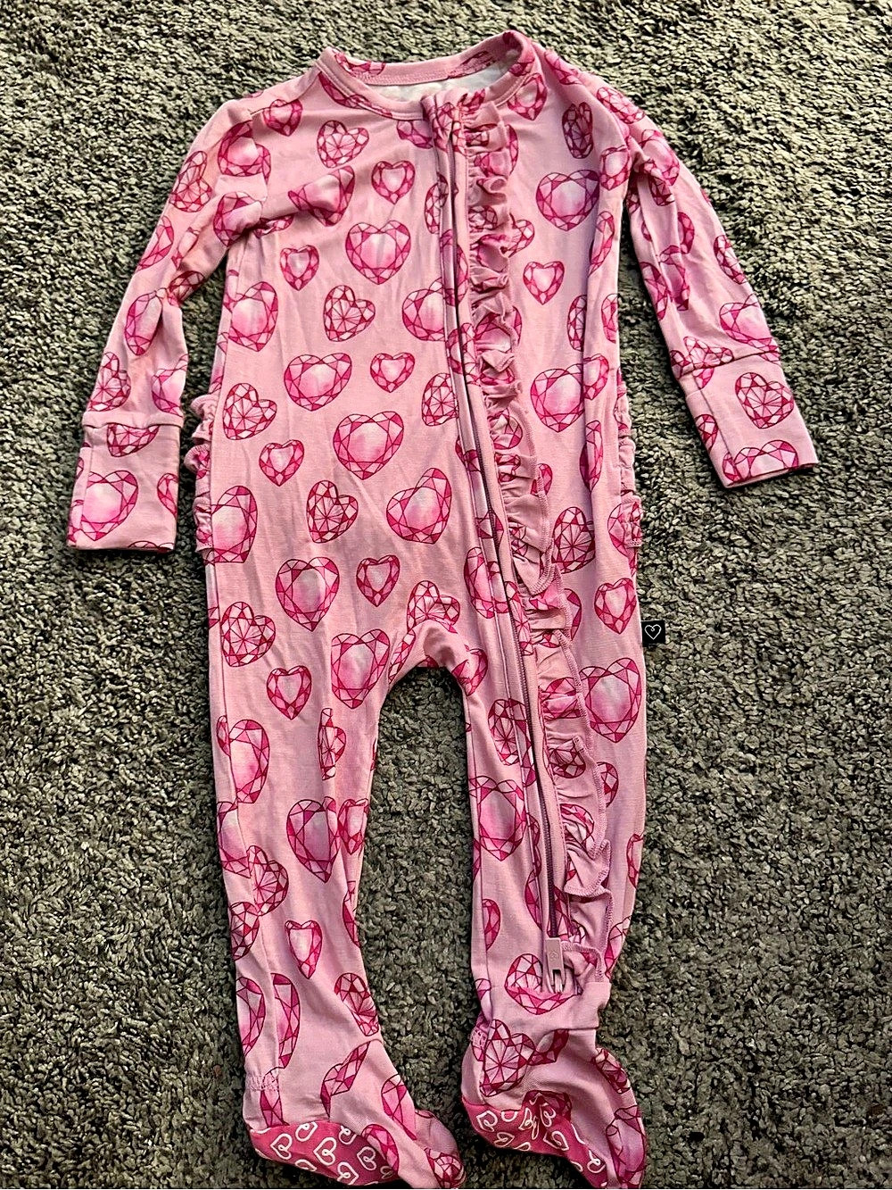 LEV baby Pink Diamond Heart Ruffled Zippered Footie Pink 6-9M. Never worn!